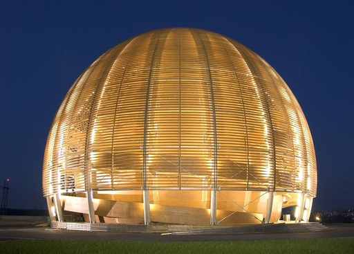 Smart Electric Glass at The Globe of Science & Innovation CERN