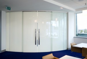 LC SmartGlass electric privacy glass switchable by SmartGlass International