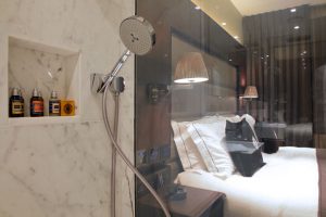 smart privacy glass at Eccleston Square Hotel