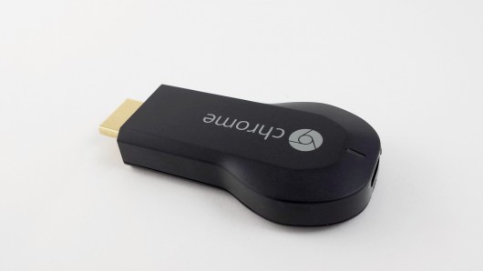 a chromecast plugin dongle device