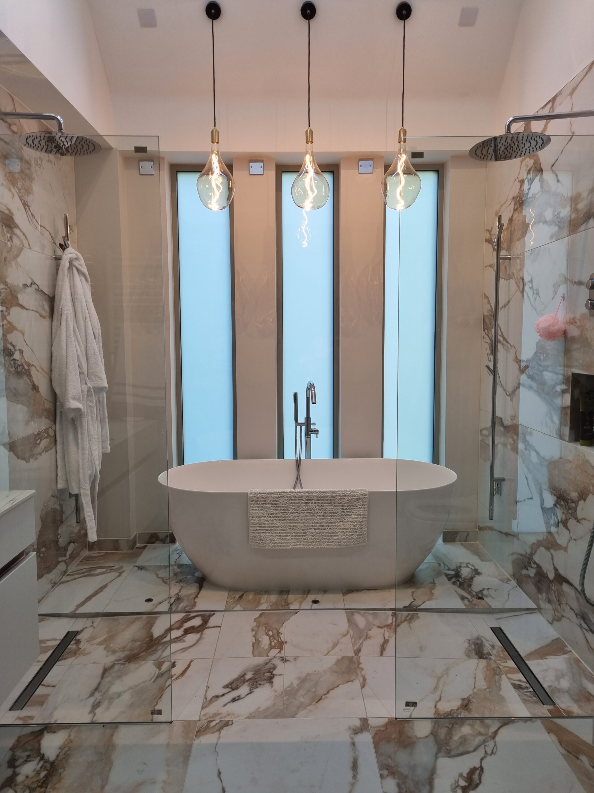 Two bathrooms feature privacy smart glass, offering instant privacy at the flick of a switch.